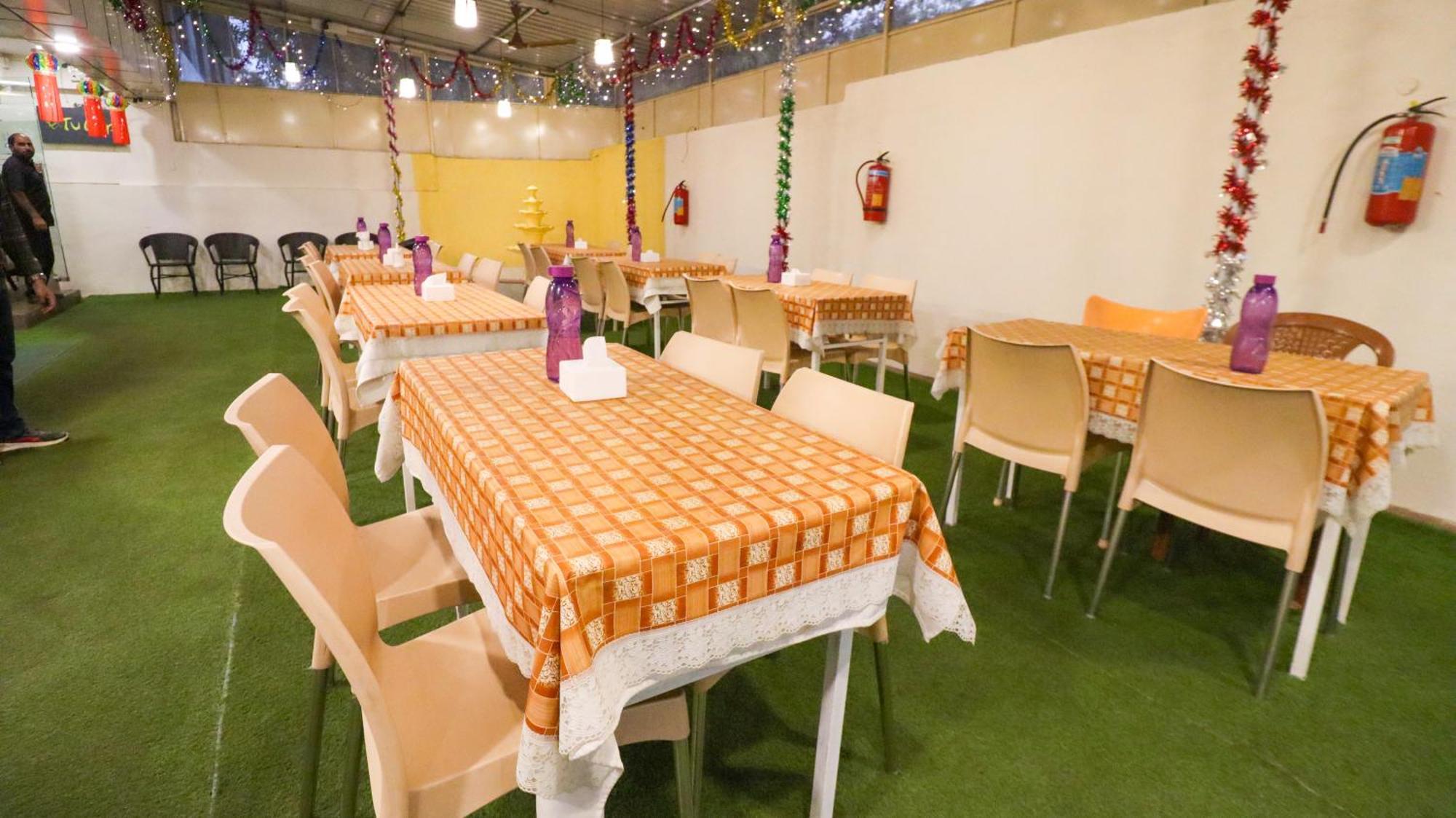 Tuliip Residency Hotel Mumbai Bagian luar foto