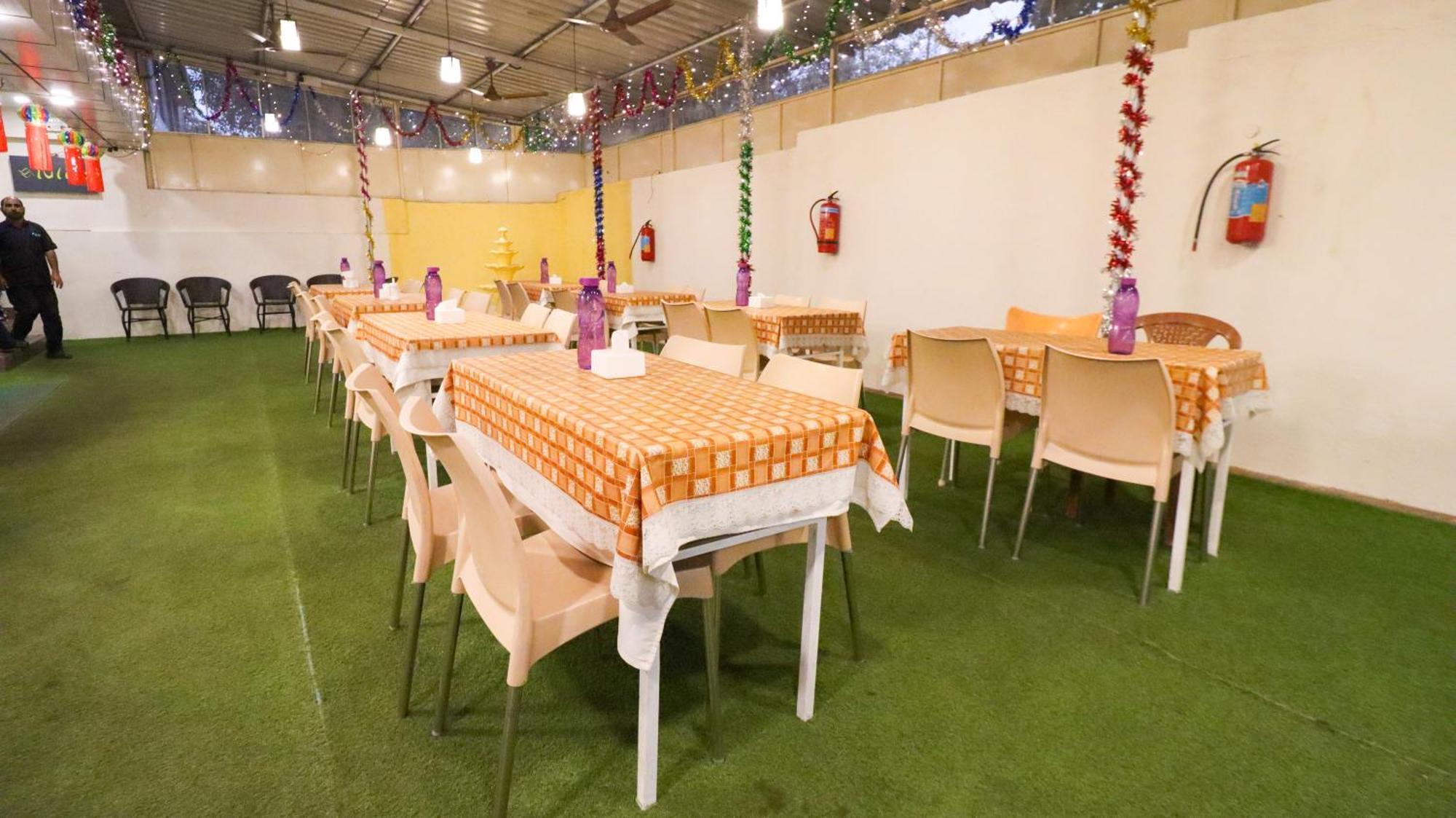 Tuliip Residency Hotel Mumbai Bagian luar foto